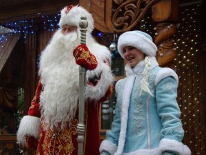 Дед Мороз зимой в Поместье