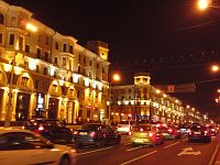 Проспект Независимости вечером Проспект Независимости вечером