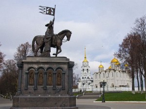 Памятник Владимиру - крестителю Владимирской земли