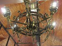 Люстра в интерьере ресторана Люстра в интерьере ресторана