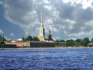Нева. Петропавловская крепость