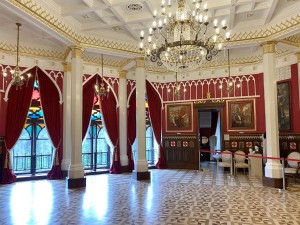 ���� ������ ����� �������������