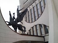 �����  � ������