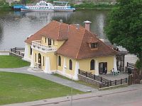 Дом под Замковой горой Дом под Замковой горой