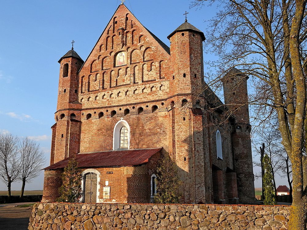 Церковь в сынковичах фото